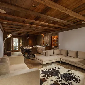 Maison Du Roi - Happy , Chamonix France